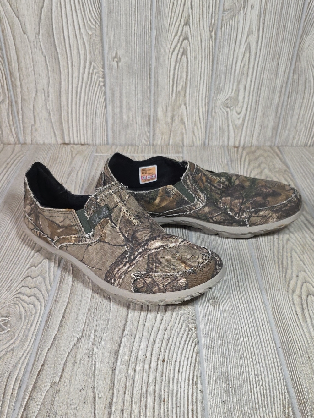 Cushe Canvas Realtree Camo Print Canvas Slip On Shoes Womens Size 8 NWT